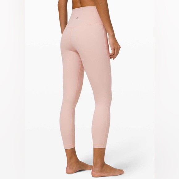 lululemon athletica Pants - EUC Lululemon Align Hi-Rise Leggings 25”